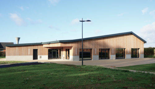Salle polyvalente, Seine-Maritime, Normandie. Atelier Cosme Architecture. Architecture bois. Vue 3